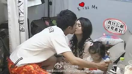 姐弟恋的明星夫妻 甜到不能再甜