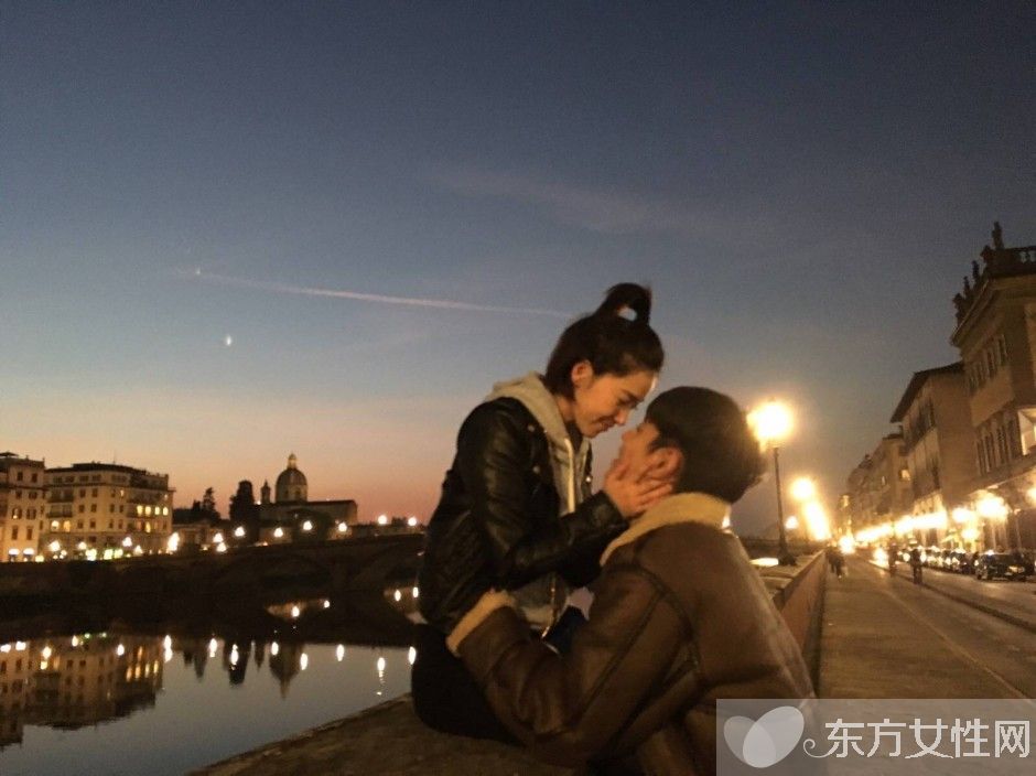 阚清子纪凌尘是怎么认识的 阚清子纪凌尘亲密照大曝光