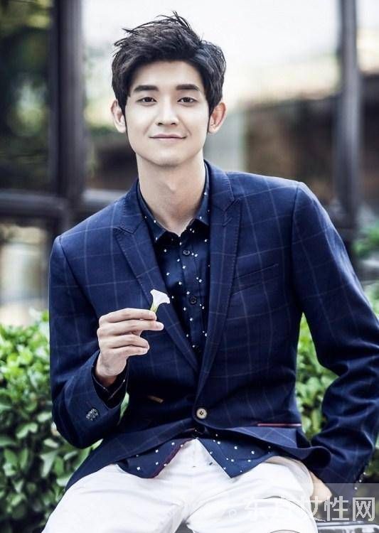 金俊秀女友HaNi个人资料 EXID成员HaNi恋上金俊秀