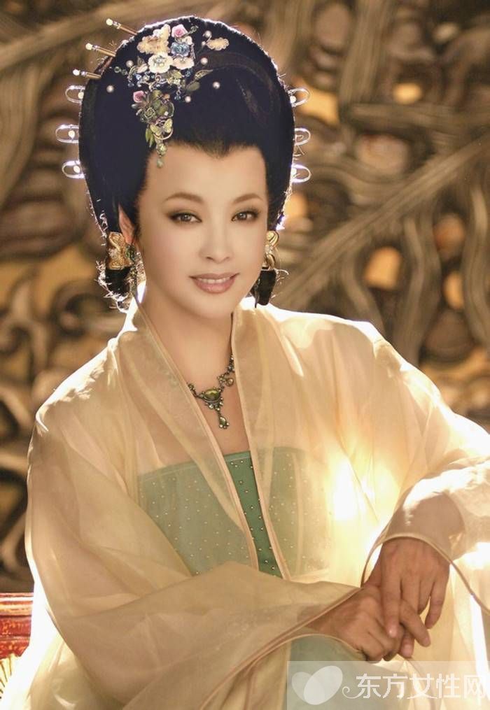 刘晓庆为什么坐牢 刘晓庆个人资料简介