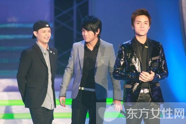 侧田曹格为什么打架 侧田为暴力事件衷心道歉