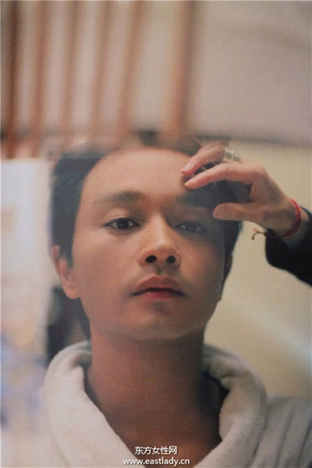 张国荣为什么叫哥哥 张国荣为什么自杀