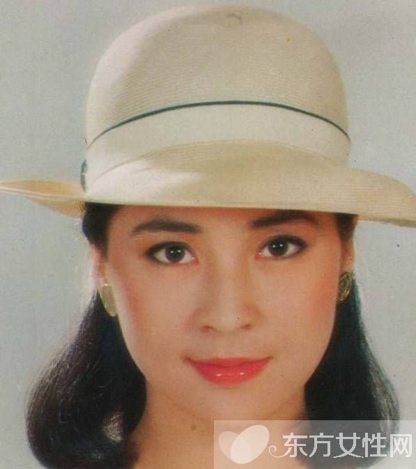 揭林凤娇近况 成龙 为了孩子才娶林凤娇