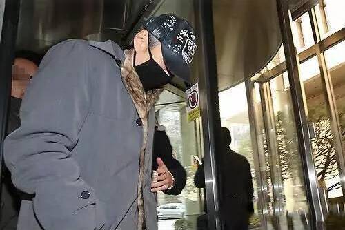 韩笑星徐世源家暴案 对妻子施暴32年被判有期徒刑6个月