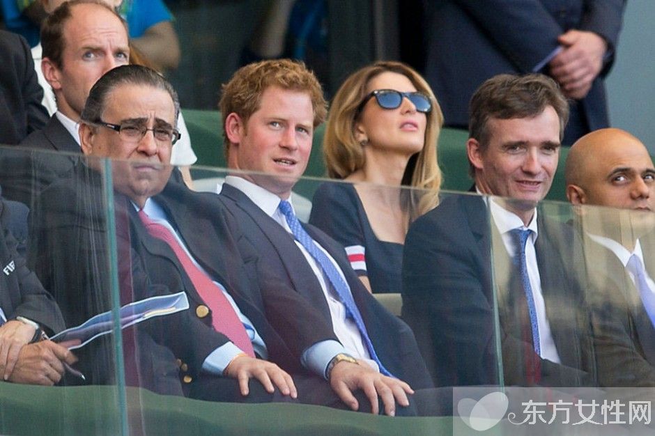 曝哈里王子无缘王位 私生活糜烂遭公众唾弃