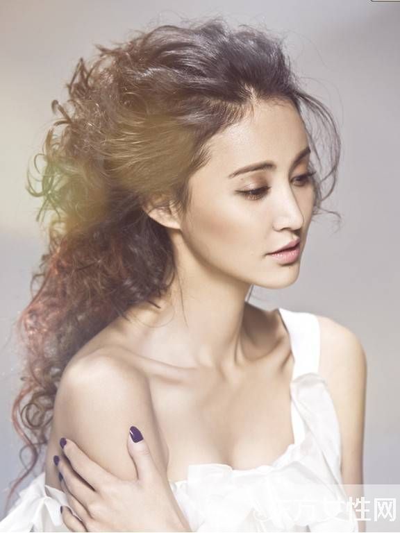 张歆艺整容前后对比惊人 揭张歆艺与前夫杨树鹏离婚内幕