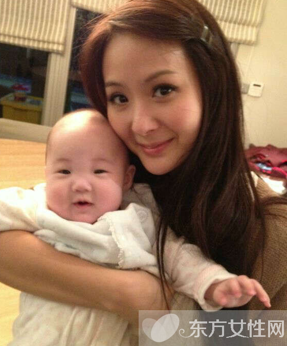 台湾名媛孙芸芸儿子活泼帅气 孙芸芸美貌不输女星曾被星探盯上