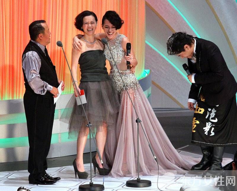 小s揭秘家暴事件始末 失业不忍寂寞微博狂刷存在感