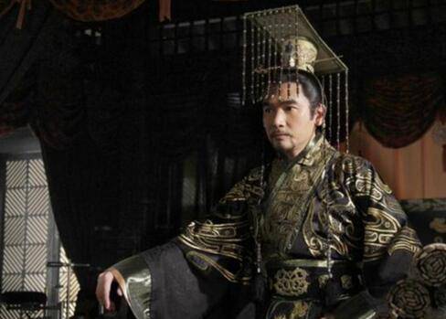 赢驷和嬴政的关系 秦惠文王为什么杀商鞅