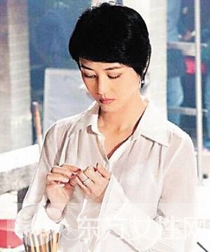 周海媚红斑狼疮图片 揭秘周海媚不婚不育真相