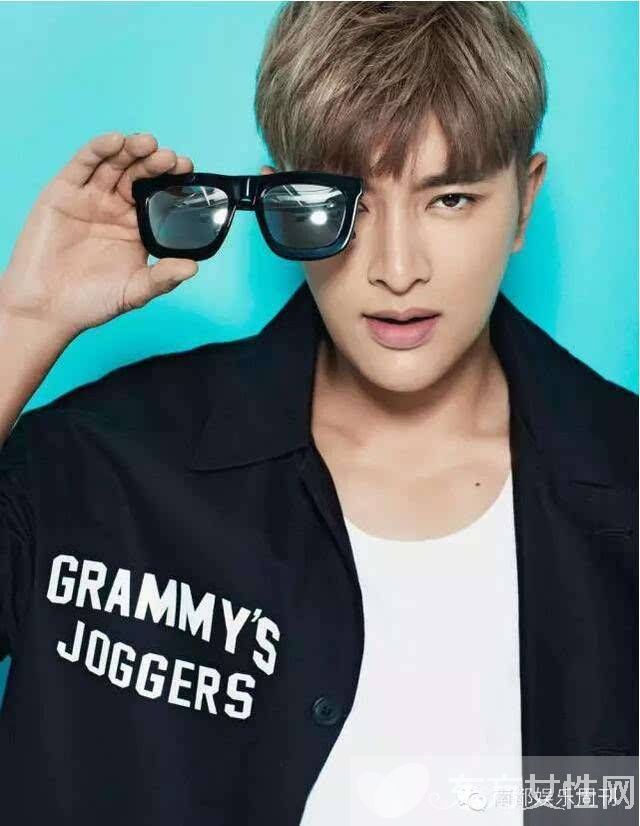 演员贾乃亮个人资料 背景优渥系名副其实富二代