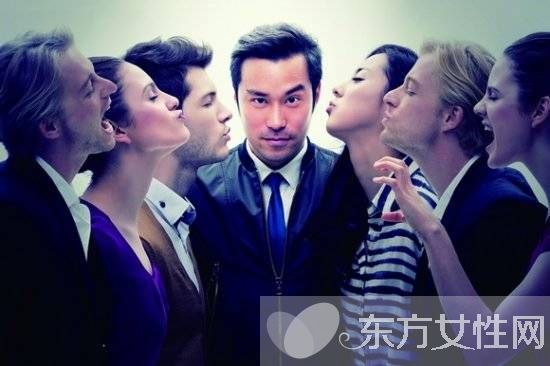 网曝张孝全陪女友Vicky产检 感情发展迅速带女友给老妈 验货