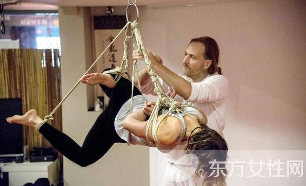 SM性虐调教艳照流出 蹂躏美女的变态酷刑不堪入目