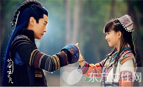 小彩旗比基尼照曝光 小彩旗与28岁老公上演老少恋