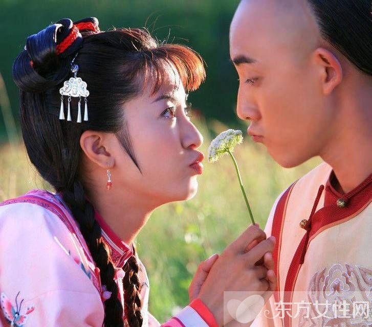 李晟张睿的孩子是谁 李晟张睿私下吻照曝光