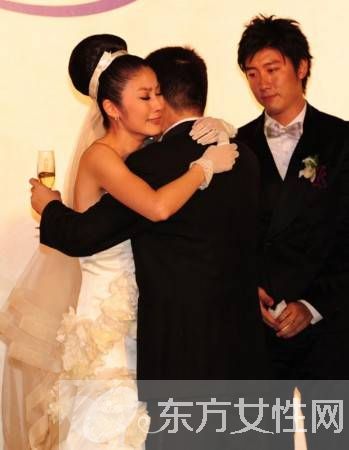 陈慧琳刘建浩坎坷情路大揭秘 分手半年终再度聚首