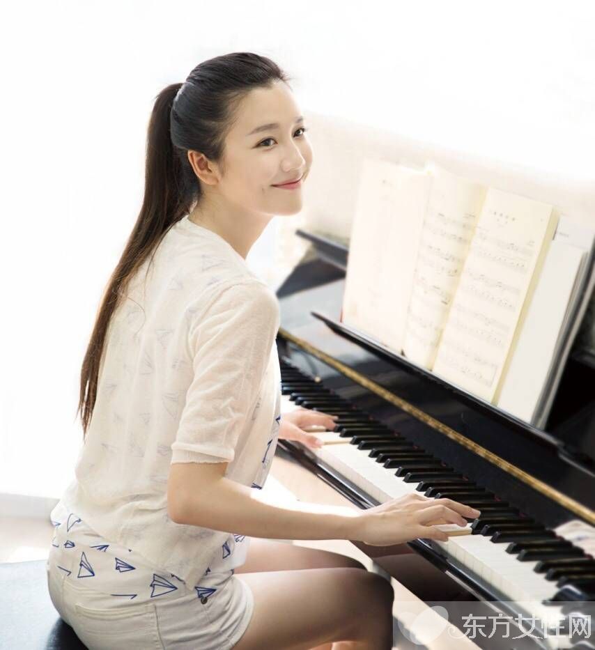 主持人刘语熙真实年龄曝光 整容前照片流出被爆已婚