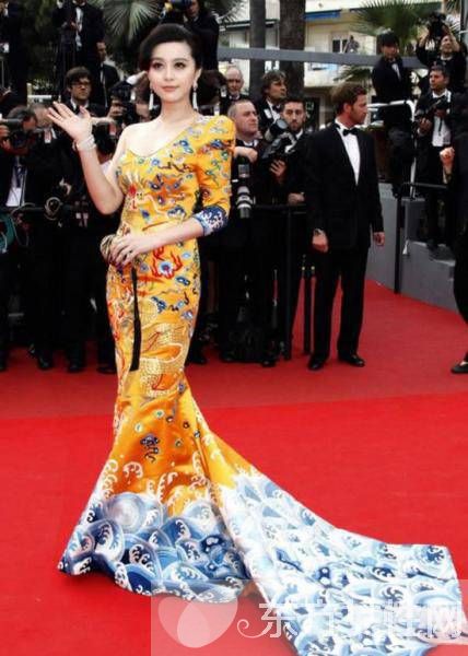 范冰冰惊人家世曝光 员工结婚包办酒席买豪宅送豪车