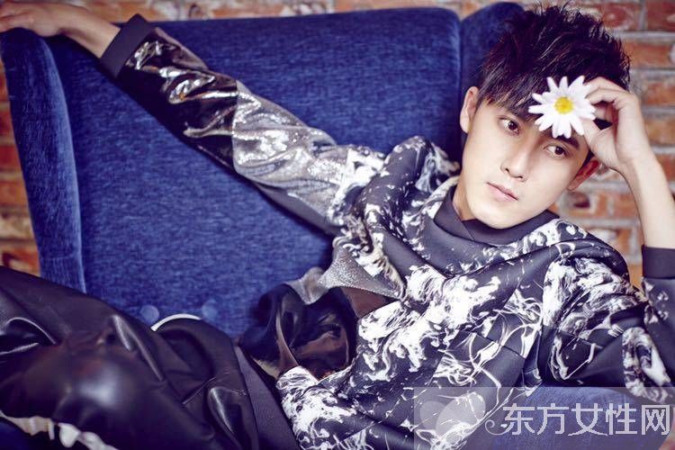 李晟张睿的孩子是谁 李晟张睿私下吻照曝光