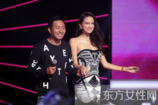 非诚勿扰珈琳娜近况 俄罗斯美女珈琳娜牵手农民小伙引热议