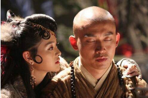 张易之最后是怎么死的 武则天到底有多少个男宠