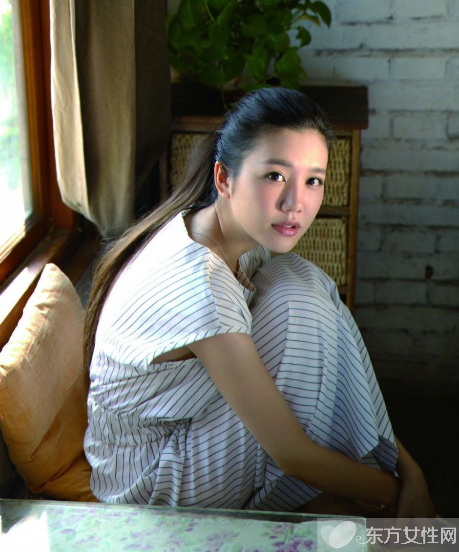 主持人刘语熙真实年龄曝光 整容前照片流出被爆已婚