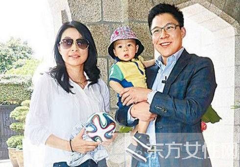 霍启刚郭晶晶真人秀甜到 虐  恩爱夫妻羡煞旁人