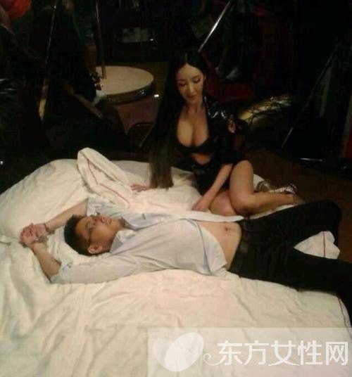 炫富女郭美美是谁 郭美美与干爹王军激战图遭曝光