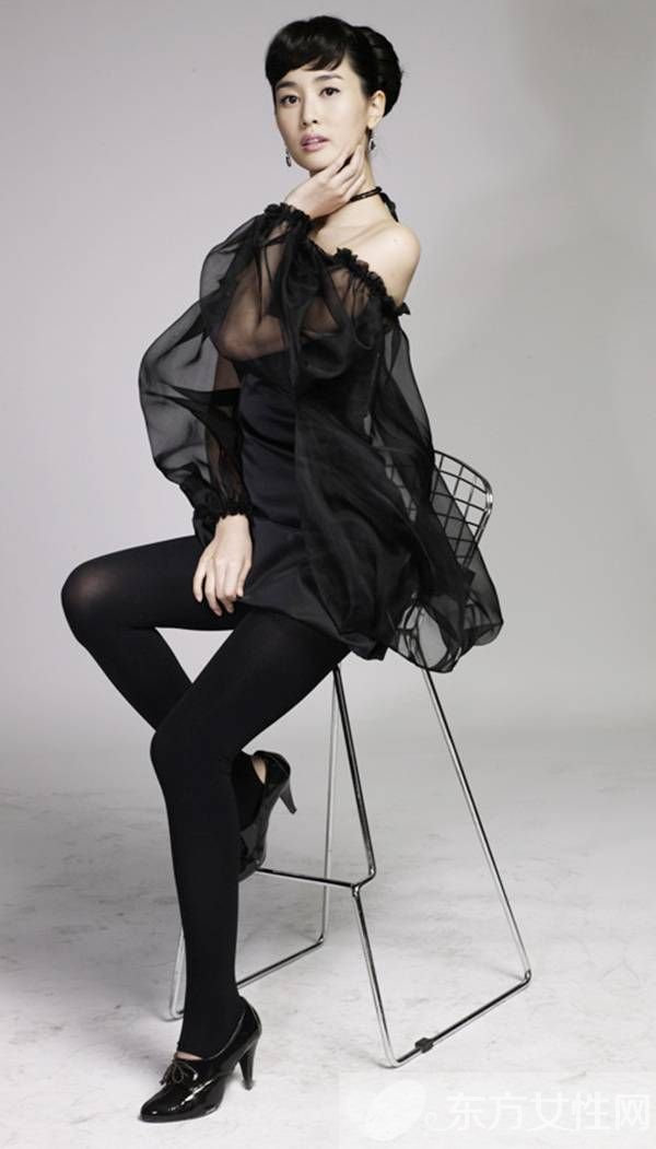 李易峰承认曾与李多海交往 李易峰曝分手后心碎绝食