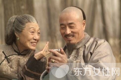 杨立新儿子是谁 被爆常被叫错名字懒得解释