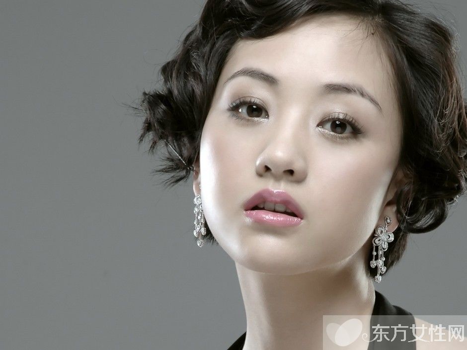 杨蓉陈晓结婚照曝光 曝陈晓赵丽颖分手原因太雷人