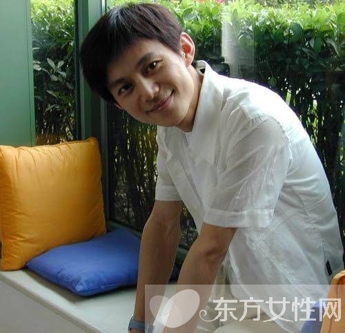 何炅真实身高是多少 何炅老婆照片曝光