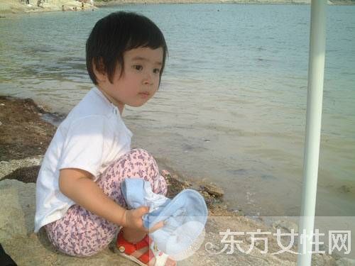 郑钧前妻女儿照片曝光 郑钧王杰自爆不为人知的辛酸往事