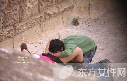 90后校园情侣野战经验分享 激情啪啪尺度惊人