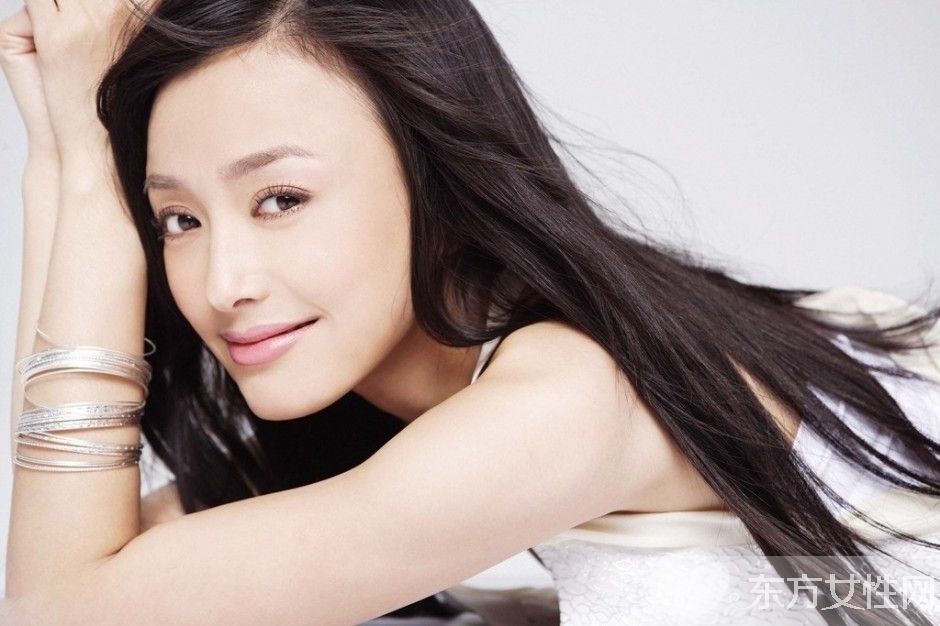 黄晓明与前女友秦岚分手内幕 揭两人浪漫恋情始末