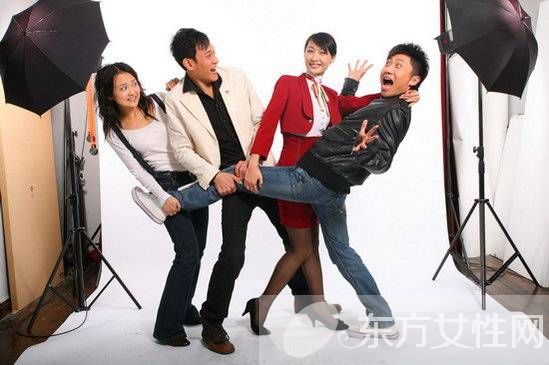 揭秘郭京飞老婆鲍莉家庭背景 鲍莉和鲍蕾是两姐妹