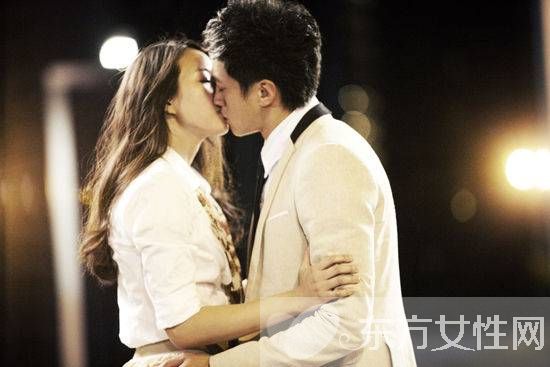 让人面红耳赤的张钧蜜吻戏 张钧蜜居然是这样家庭出生