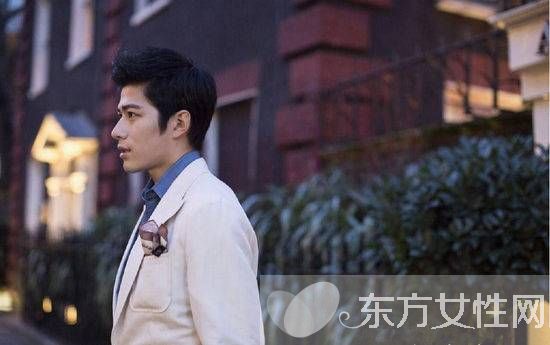 郭敬明撒娇陈学冬疑恋情坐实 陈学冬整容前后照差太多