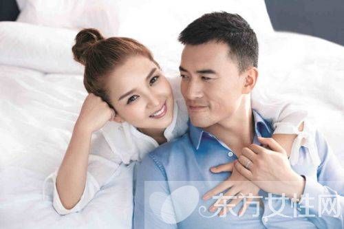 何洁老公赫子铭背景曝光 两人三亚谈心一夜定情