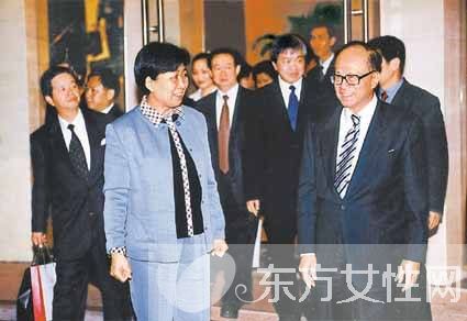 香港打工皇帝霍建宁励志故事 曾卖 橙 赚千亿