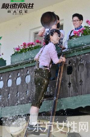 霍启刚郭晶晶真人秀甜到 虐  恩爱夫妻羡煞旁人