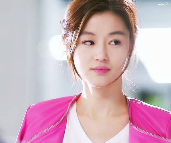 韩国最漂亮的女明星排行榜 盘点韩国人气女明星