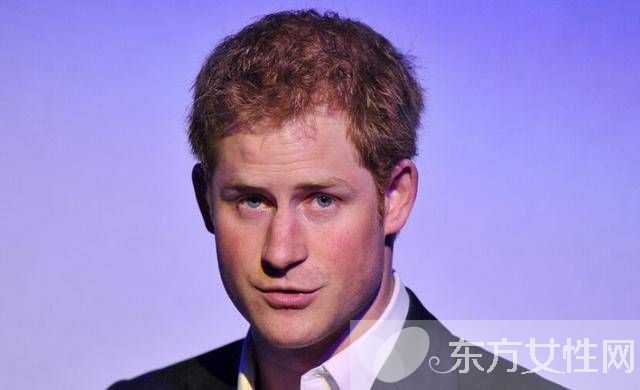 曝哈里王子无缘王位 私生活糜烂遭公众唾弃