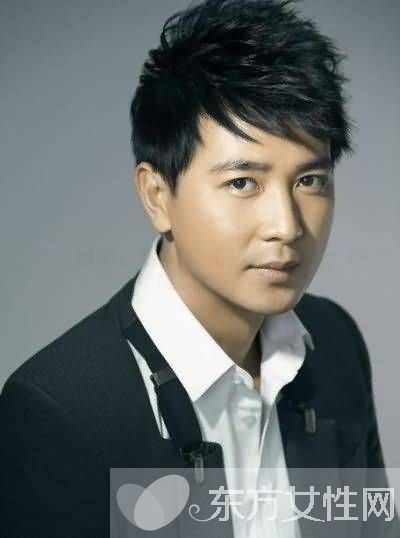 保剑锋老婆竟是她 保剑锋为子办生日宴会照片曝光