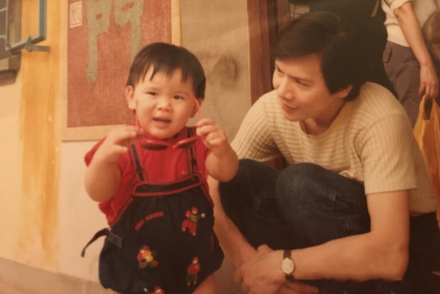 揭向华强黑社会背景 向华强玩过多少女明星