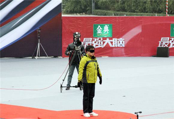 最强大脑李琦是哪一期 听音盲侠李琦顺利踢馆