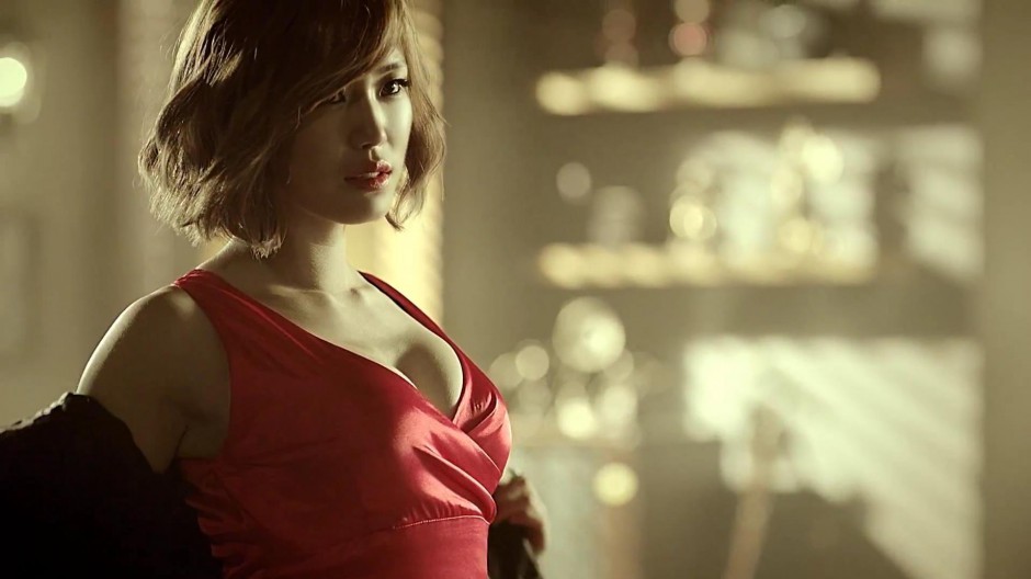 全孝盛胸围多大 尺度大开上演劲爆抖奶舞