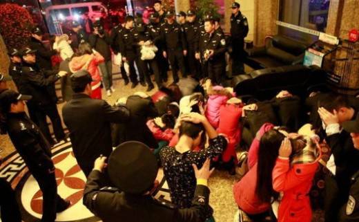 东莞ktv裸舞表演被偷拍 酒店色情选秀不堪入眼