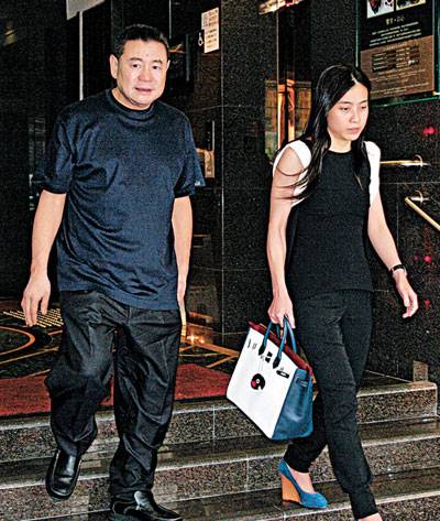 陈凯韵甘比从娱记到富豪太太 揭秘甘比身份背景