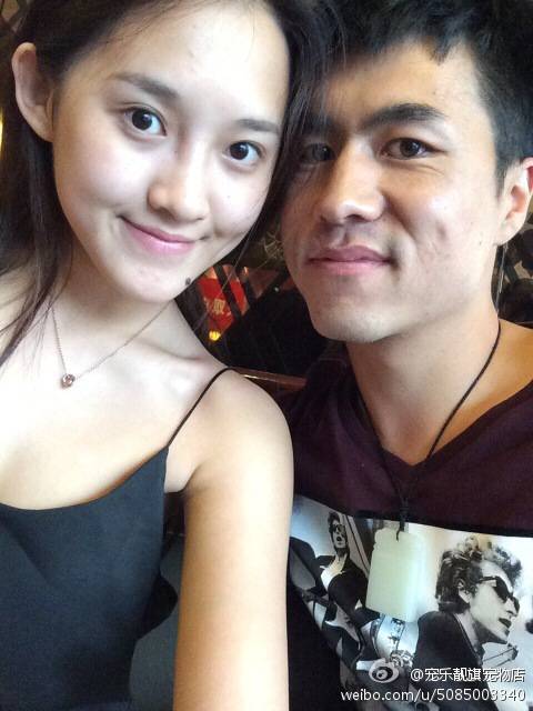 张鑫磊微博晒美照 陈建亮告白张鑫磊甜蜜牵手